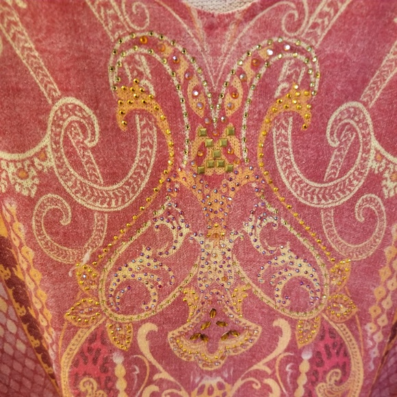 Tops - Picture 3 of 3